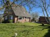 Idyllisches Wohnen in ländlicher Ruhe - Einfamilienhaus mit tollem Gartengrundstück - 11 - Gartenansicht