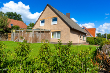 Einfamilienhaus mit 6 gut nutzbaren Zimmern in ruhiger Wohnlage, 26789 Leer, Einfamilienhaus