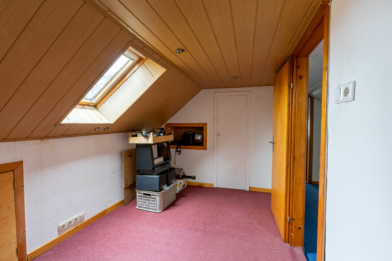 14 - Zimmer DG