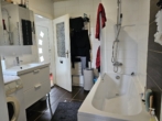 Bad - Gemütliches Einfamilienhaus – tolle Wohnlage in Leer-Loga