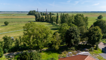 Renovierungsbedürftiges Bauernhaus Nähe Emsdeich – viel Platz mit Ausbaumöglichkeiten, 26844 Jemgum / Midlum, Bauernhaus