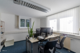10 - Büro KG Anbau - Innenstadtlage: Repräsentative Stadtvilla mit gewerblich genutztem Anbau